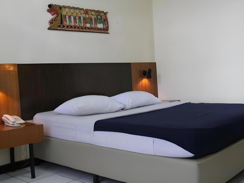 Augusta Sukabumi Hotel Kültér fotó