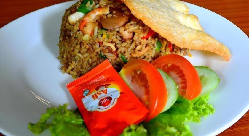 Augusta Sukabumi Hotel Kültér fotó