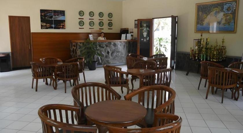 Augusta Sukabumi Hotel Kültér fotó
