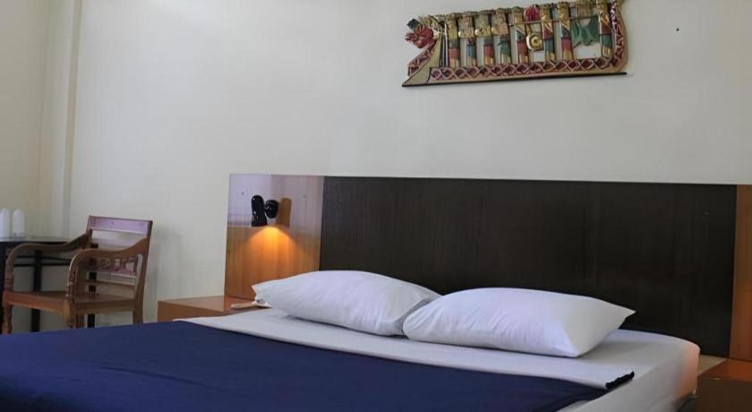 Augusta Sukabumi Hotel Kültér fotó