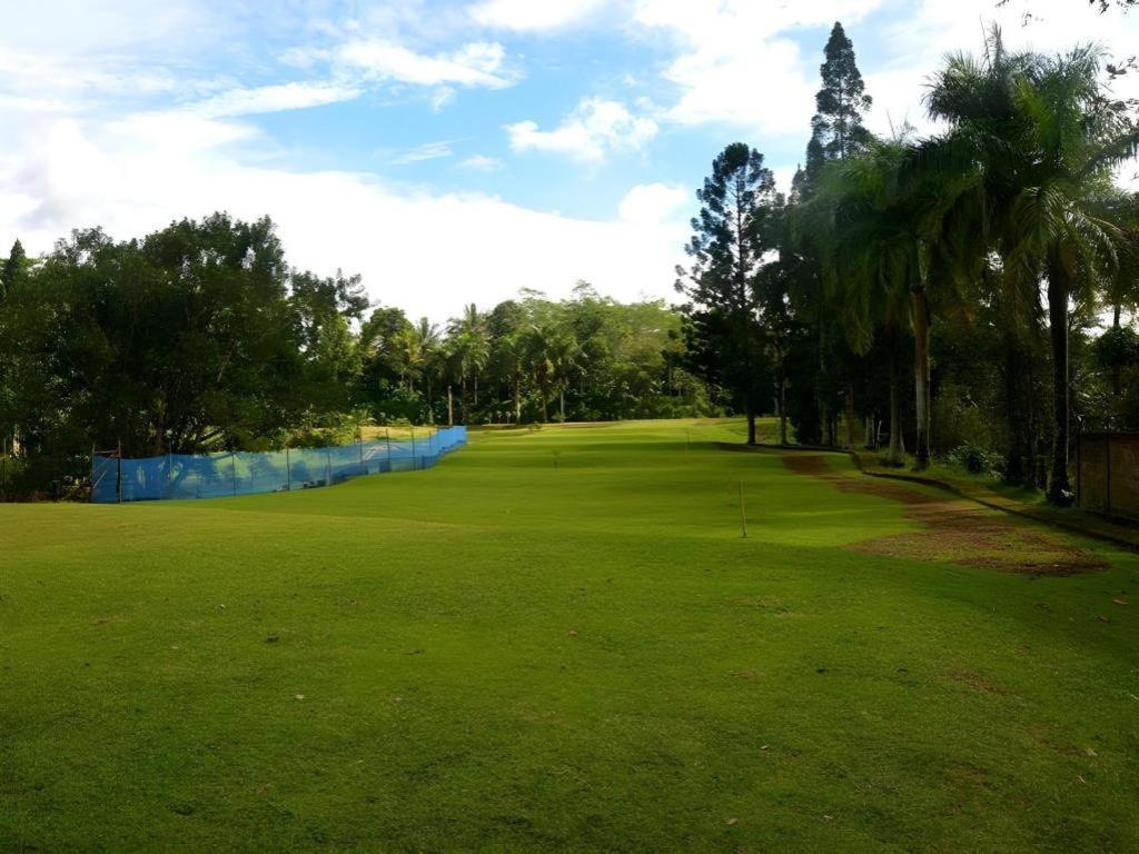 Augusta Sukabumi Hotel Kültér fotó