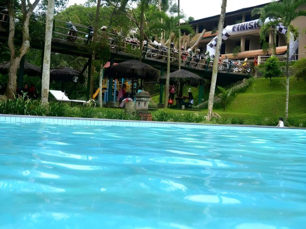 Augusta Sukabumi Hotel Kültér fotó